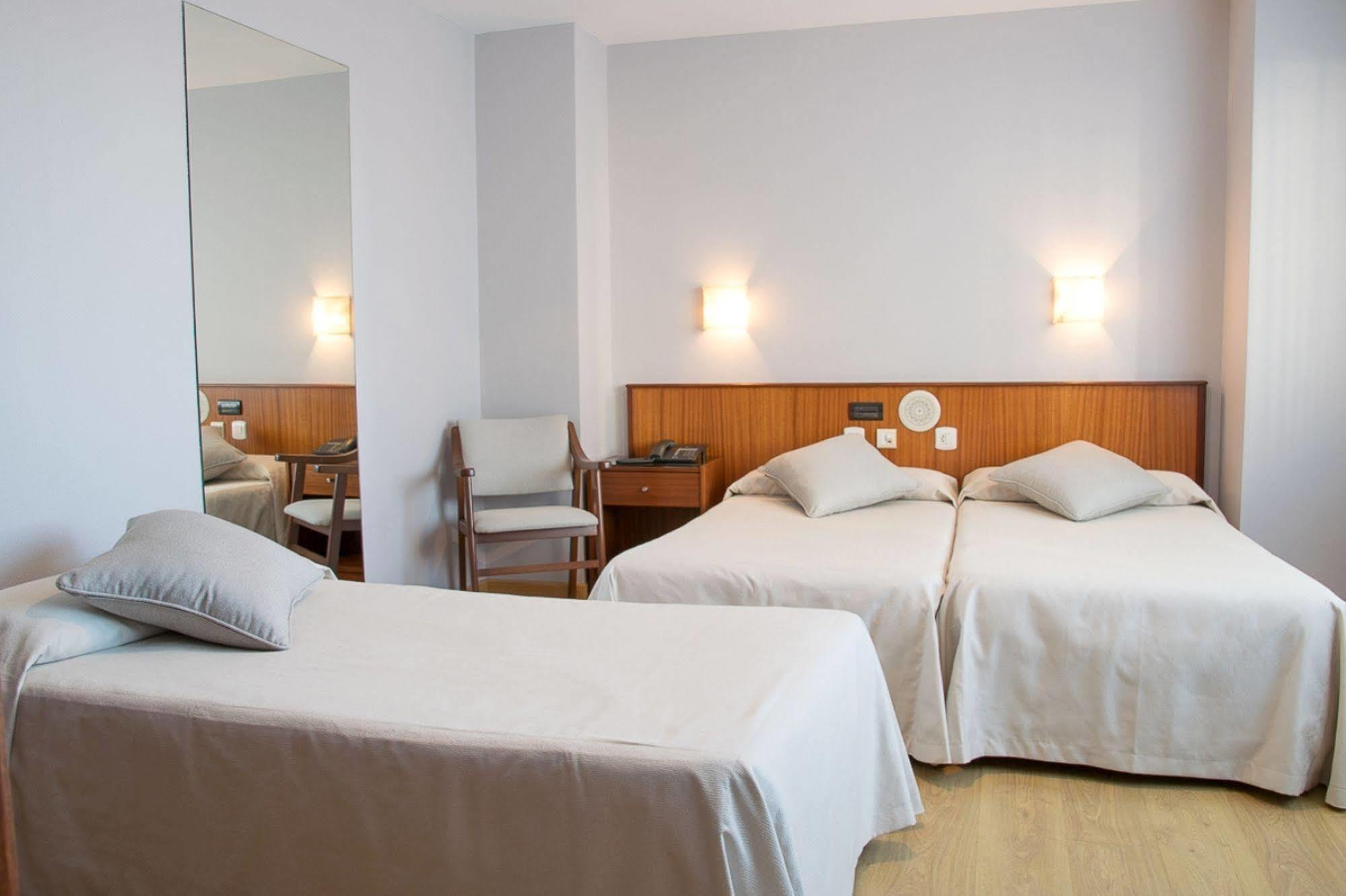 Hotel Brisa Ла Коруня Екстериор снимка
